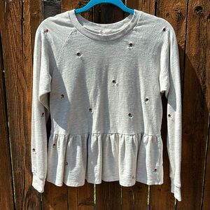 t. la “dressed up” Sweatshirt